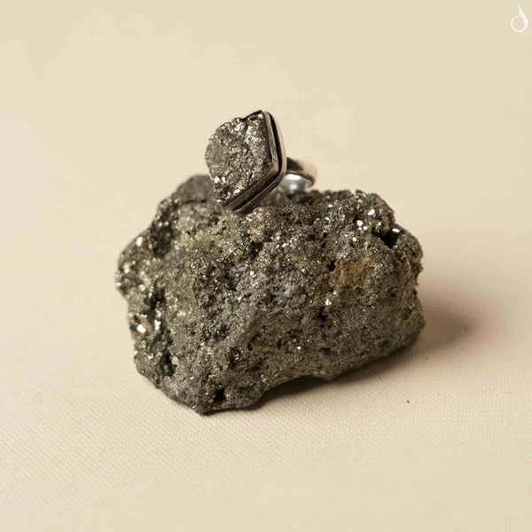 Natural Pyrite Ring – The Stone of Wealth & Protection